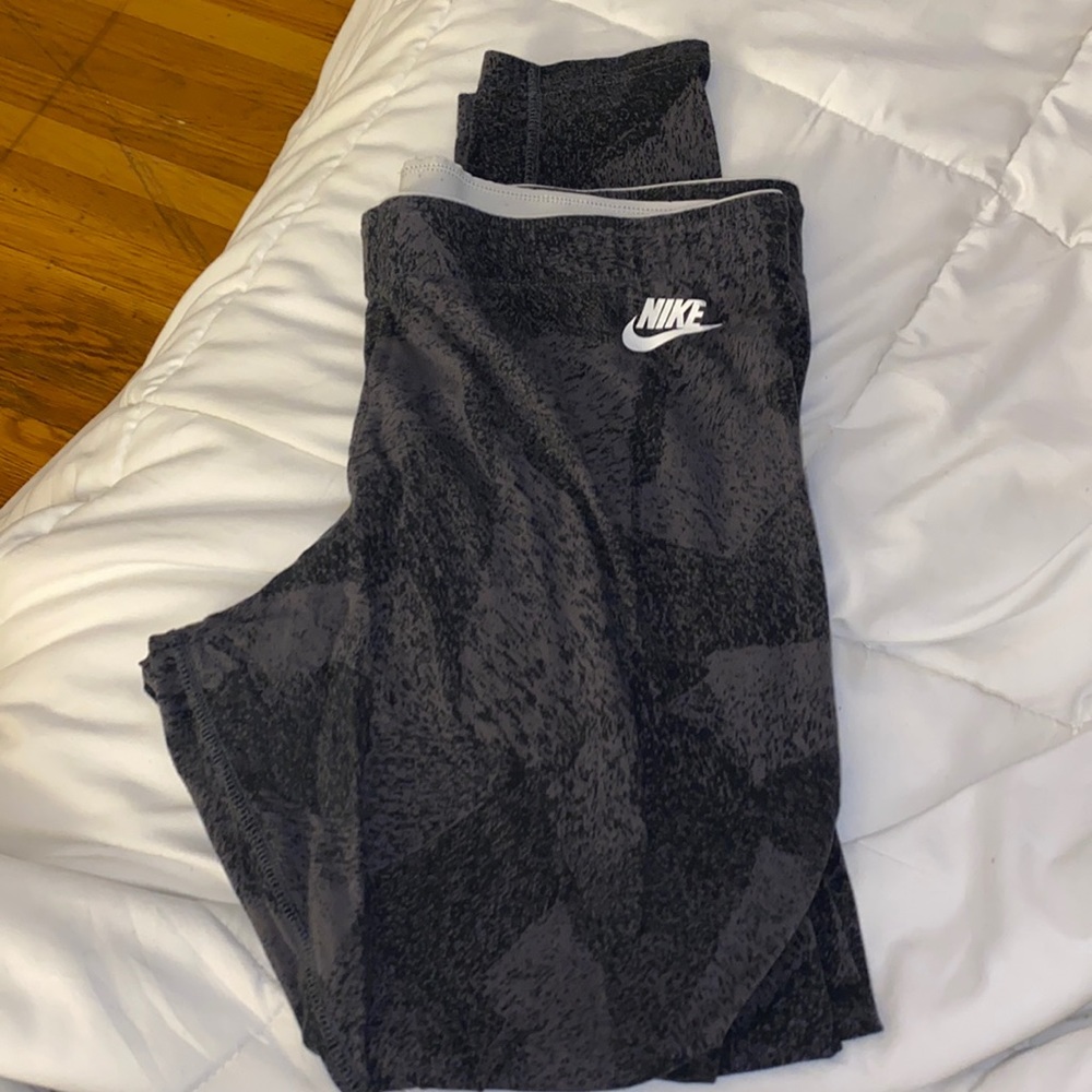 Nike leggings